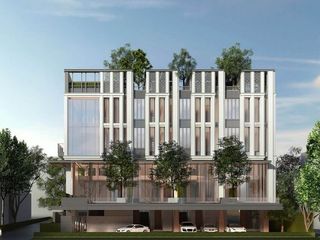 Sage Thonglor