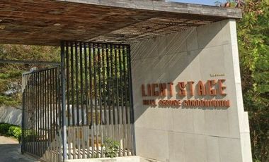 Light Stage Condominium