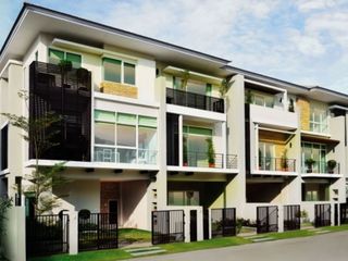 Thanapat haus Rama3-Sathu Pradit