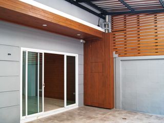 Baan Sri Pramot
