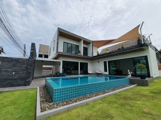 Baan Thai Villas
