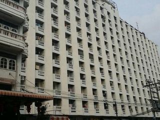 Wongwaen Complex