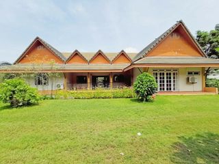 Baan Buraran