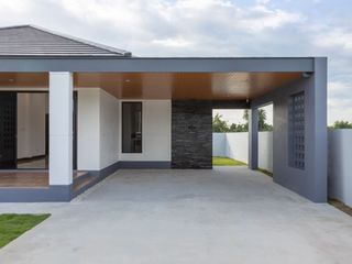 Baan Apirom