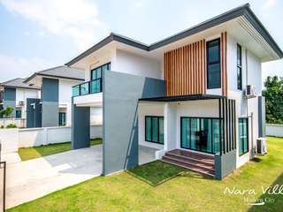 Nara Villa