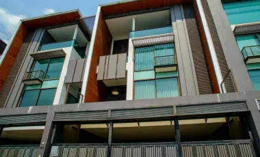 Resident Sukhumvit 65