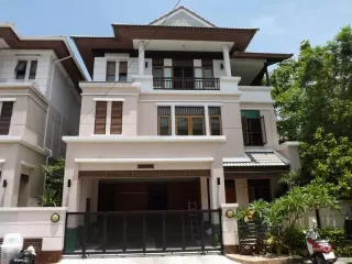 อารียา คาซ่า รัชดา