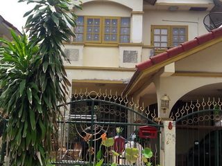 Phet Monthon Green Village