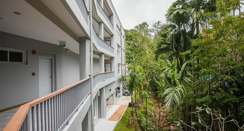 Palm Metto Condominium
