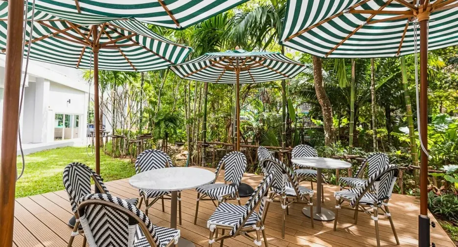 Palm Metto Condominium