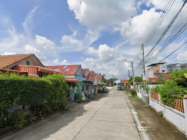 Phu Saeng Tawan Village