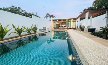 The Natai Beachfront Villa