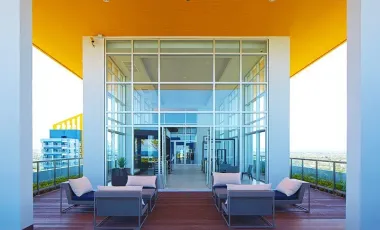 For sale 1 bed condo 