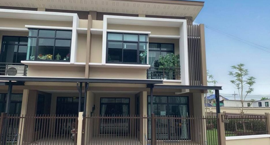Baan Thanarin Townhome 5