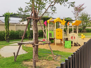 Baan Thanarin Townhome 5