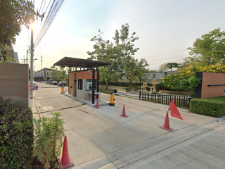 Baan Thanarin Townhome 5