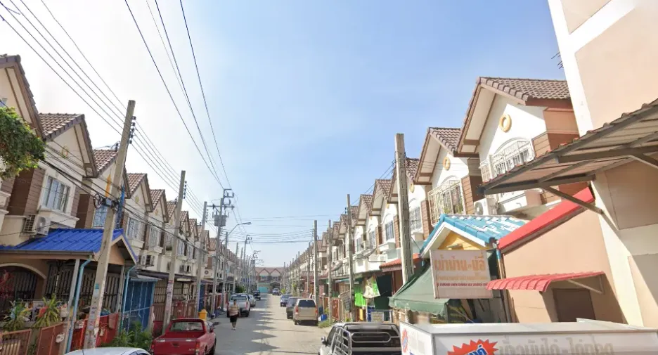 Haus Thawanthong