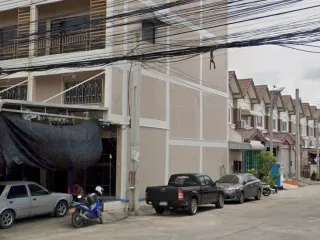 Thawanthong 屋