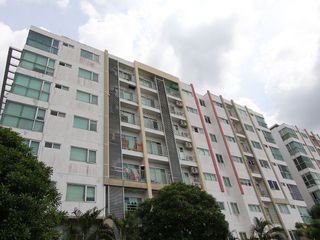 Metro Park Sathorn