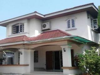 Sinthavee 6 Village