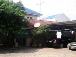 Sinthavee 6 Village