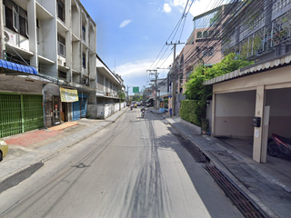 หมู่บ้านนครหลวง 2
