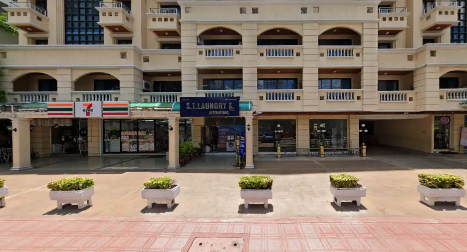 Silom Terrace
