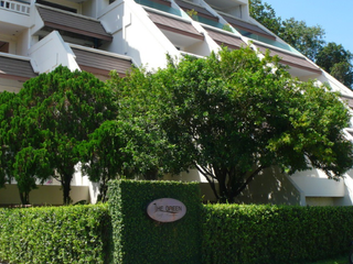 The Green Golf Residence