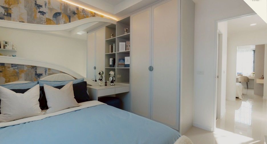 Wales Valley by Life Phuket