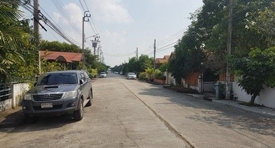 Moo Baan Bordinthorn Mitrijit 9