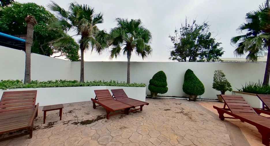 出售 2 卧室 公寓 在 Bang Lamung, Chon Buri