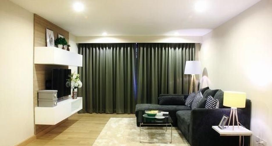 Ploenruedee Residence
