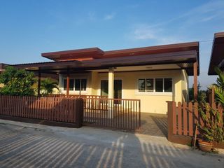Pranburi Valley Village