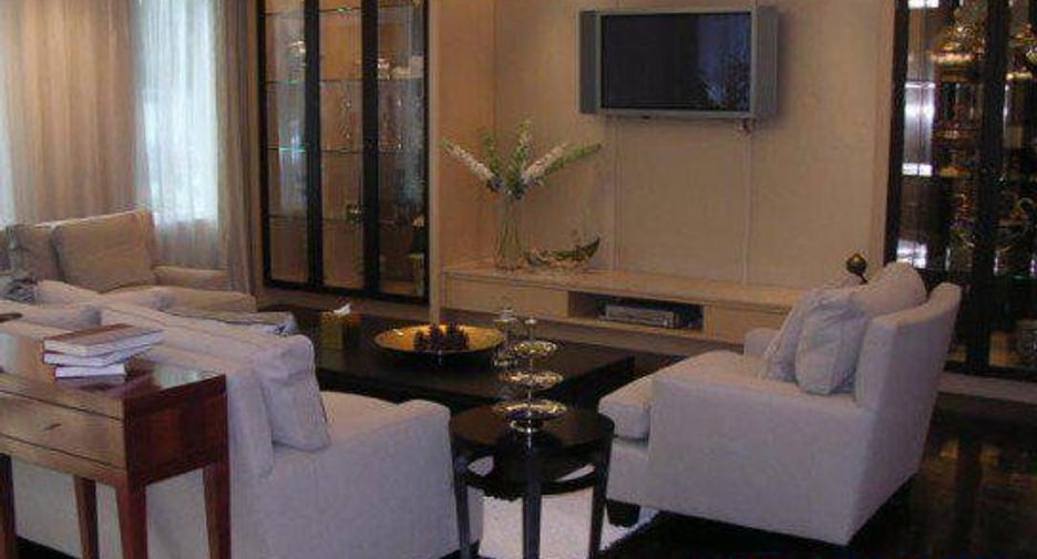 The Colony Sukhumvit 11