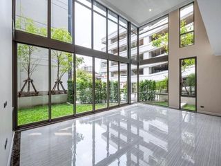 749 Residence