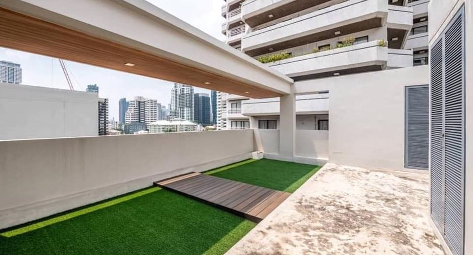 749 Residence