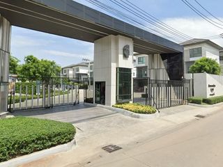 Casa en el centro de la ciudad Sathorn-Suksawat