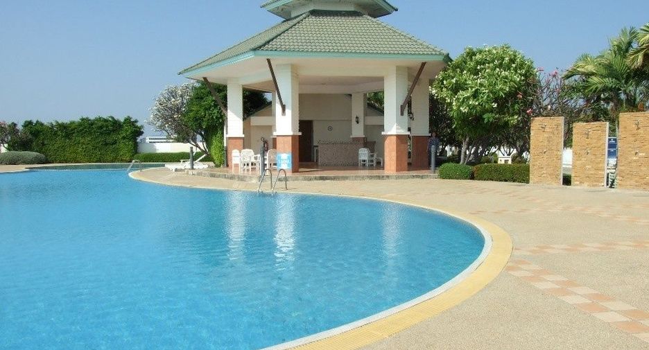 180 Bangpu Beach House