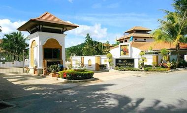 Manora Village