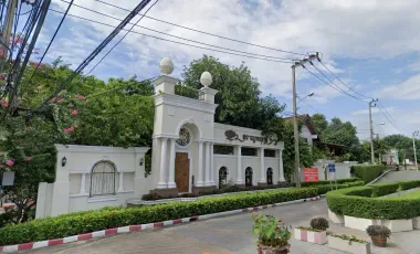 Baan Sarapruek