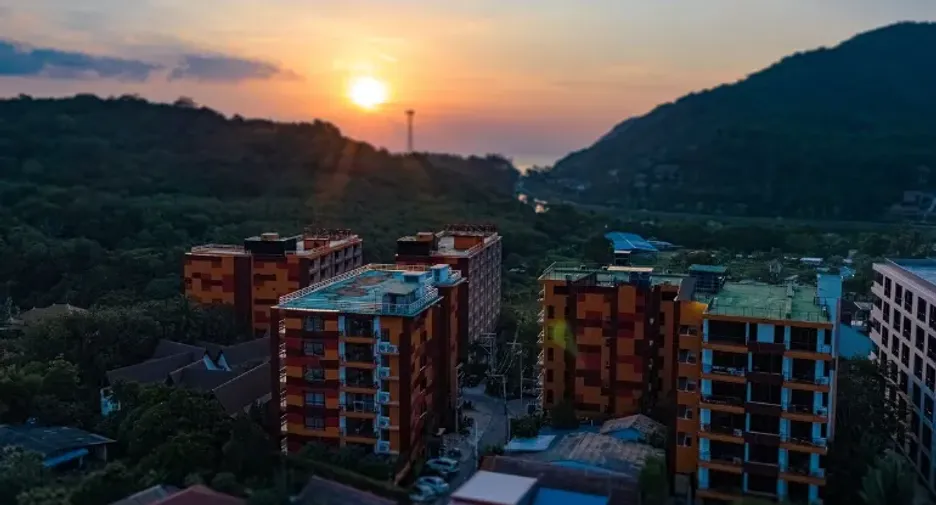 Naiharn Sea Condominium