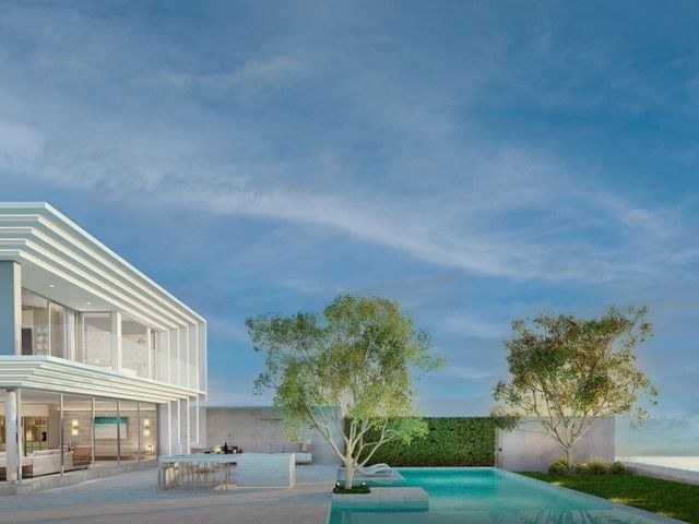Kehadfa Grand Villa