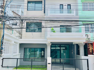 Rung Charoen Village 2