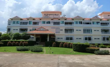 Hua Hin Condotel & Resort Taweeporn