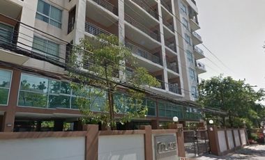 C Place Ladprao 18
