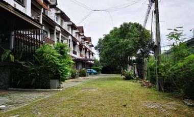 Baan Suan Rimnam