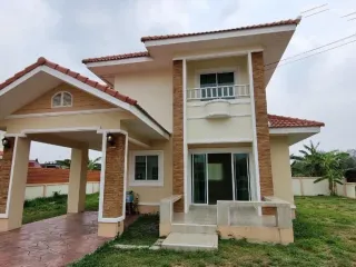 Lalisa Natural Home