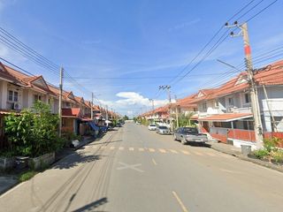 Briksa 27 On Nut - Lat Krabang