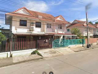 Briksa 27 On Nut - Lat Krabang
