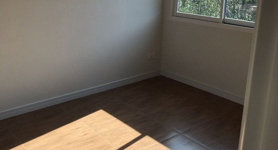 Sirirom Townhome